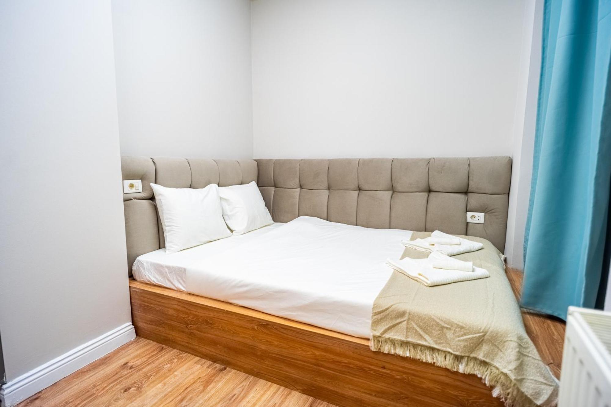 Cozy Apartments Near Calea Victoriei Boekarest Buitenkant foto