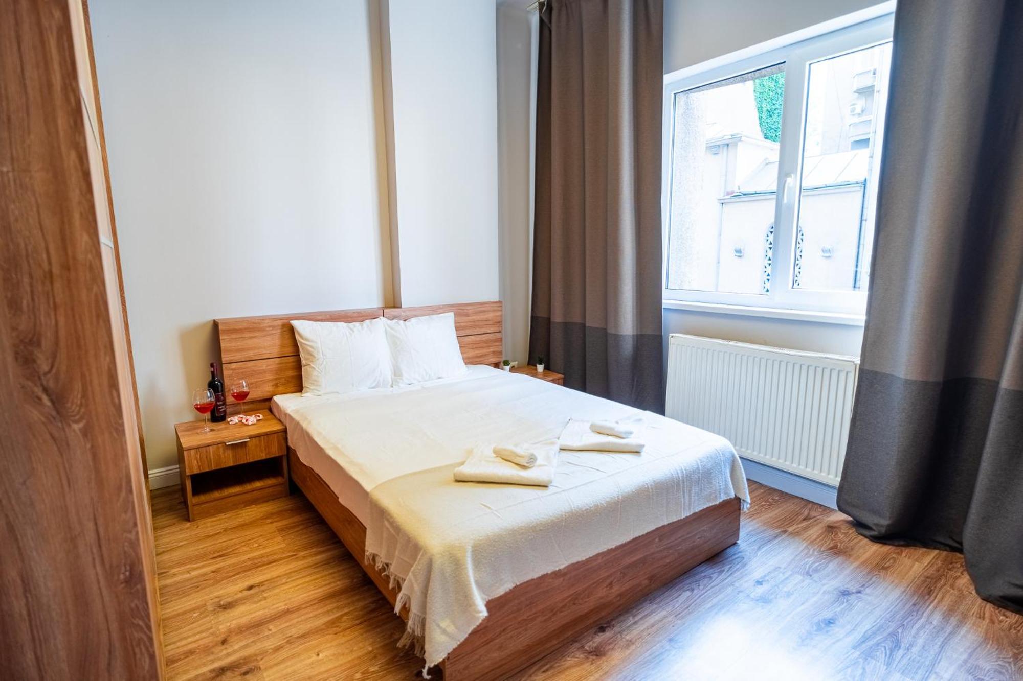 Cozy Apartments Near Calea Victoriei Boekarest Buitenkant foto